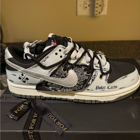 Nike Dunk Low Poker Cards Black White Sneakers - Picture 1 of 6